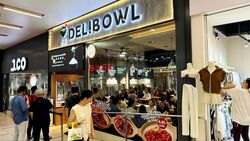 Ocbc Paya Lebar Mrt Station - Circle Line (D14), Retail #597132061